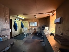 29577530