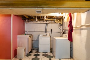 29566484