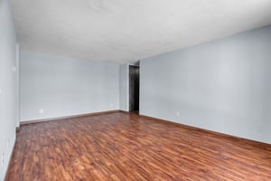 29566700