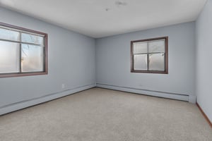 29566704