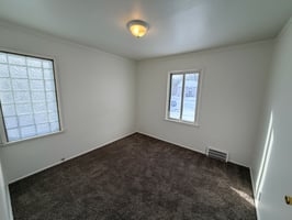 29567339