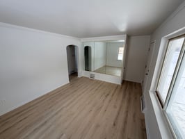 29567333