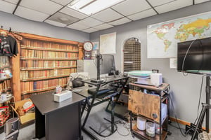 29568581