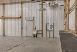 29570676