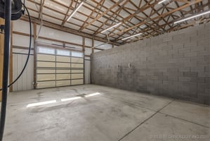 29570697
