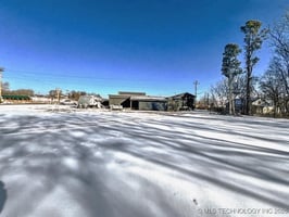 29570833