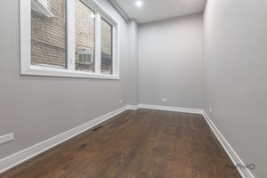 29571820