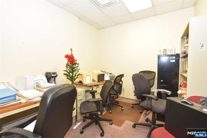 29574320