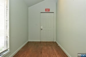 29618317