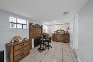 29576634