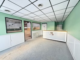 29581647