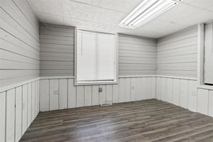 29586886