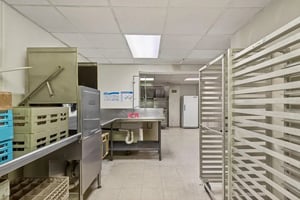 29590417