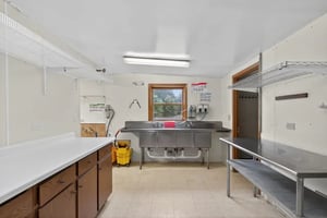 29590414