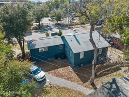 29593510