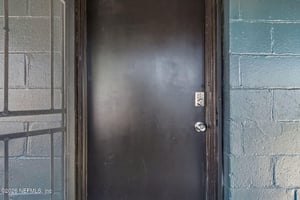 29593537