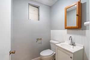 29598528