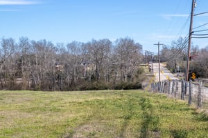 29600429