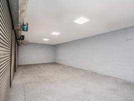 29656542