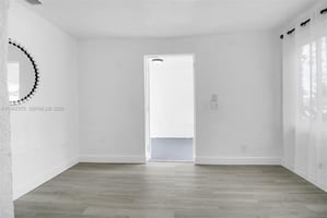 29660704