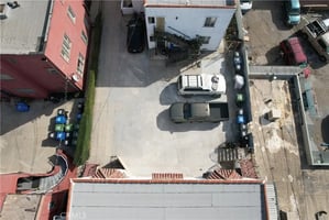 32275972