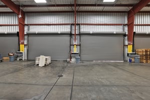 29670947