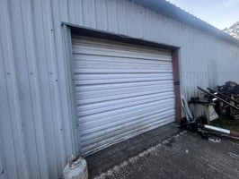 29671973