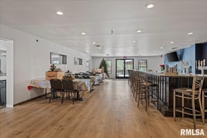 29675852