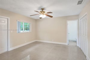29680511