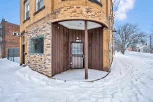 29681668