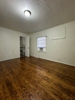 29683457