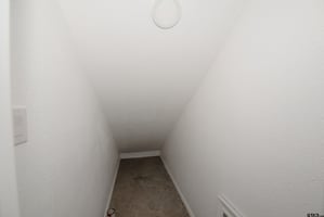 29693186