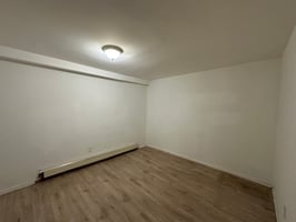 29693504