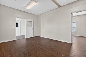 29696385