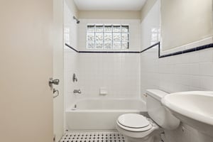 29705934