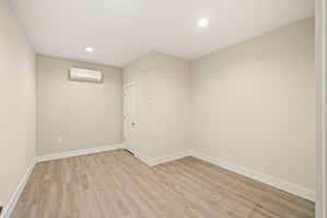 29707669