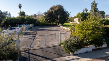 29730440