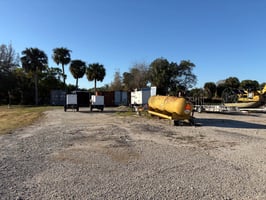 31723155