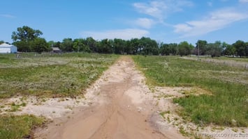 29760989