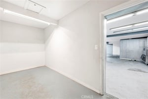 29761040