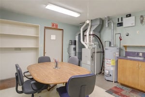 29762702
