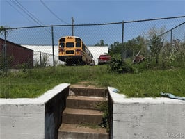 29765962