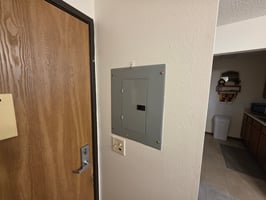 33232072