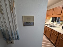 33232073