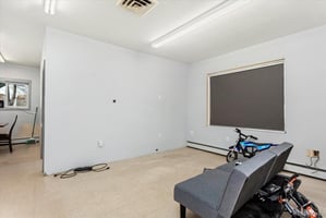 29824318