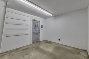 29790150