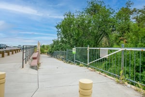 30900692