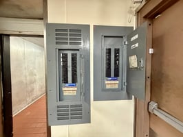29830593