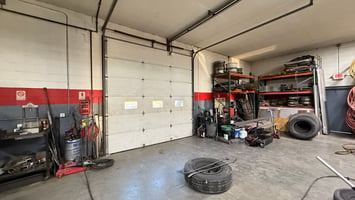 29856485