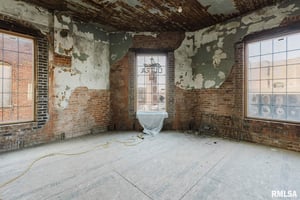 33984806